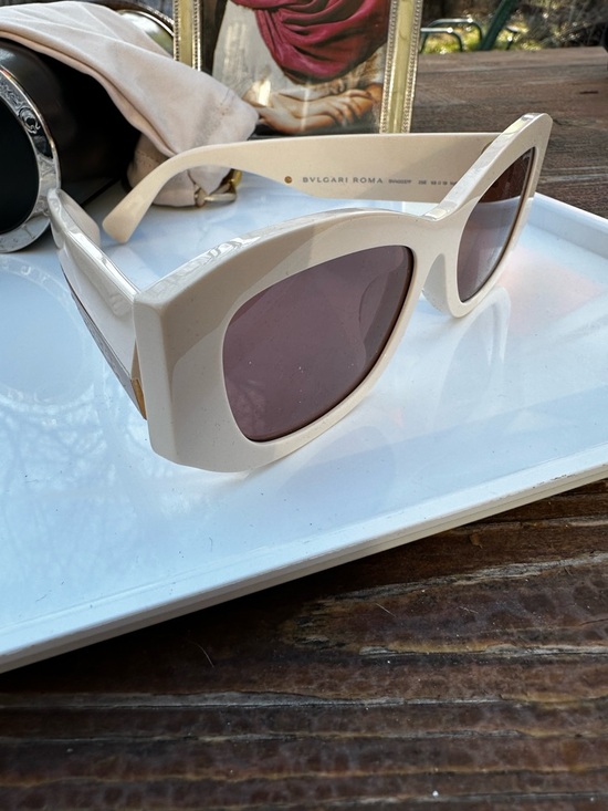 Bvlgari Roma Sunglasses BV40037F Ivory Cream w/ Case & COA Italy - Picture 5 of 11